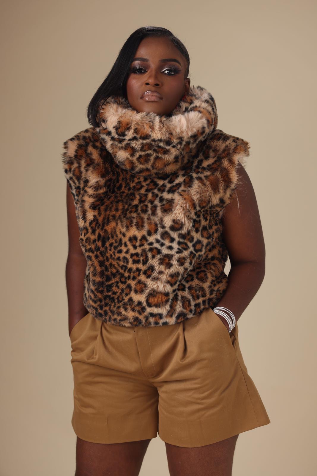 Turtle Neck fur tiger top